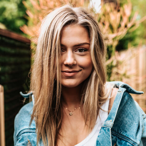 پانیذ صلابتی